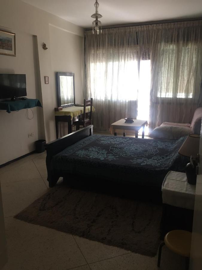 Property Located In A Quiet Area Near The Train Station คาซาบลังกา ภายนอก รูปภาพ